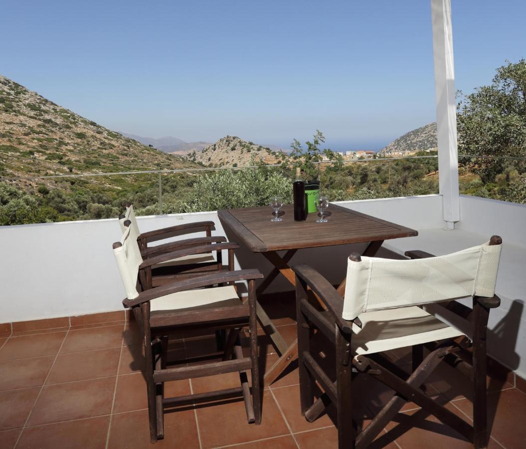 Mourtzanakis Residence - Traditional Eco Hotel In Achlada Exterior photo
